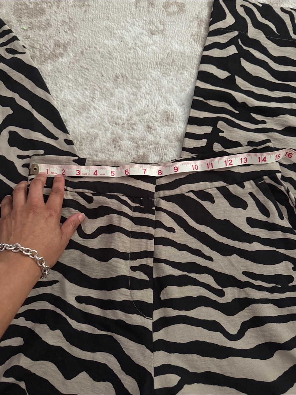H&M Wide-Leg Twill Pants in Black and Cream Zebra Print - Picture 6 of 6